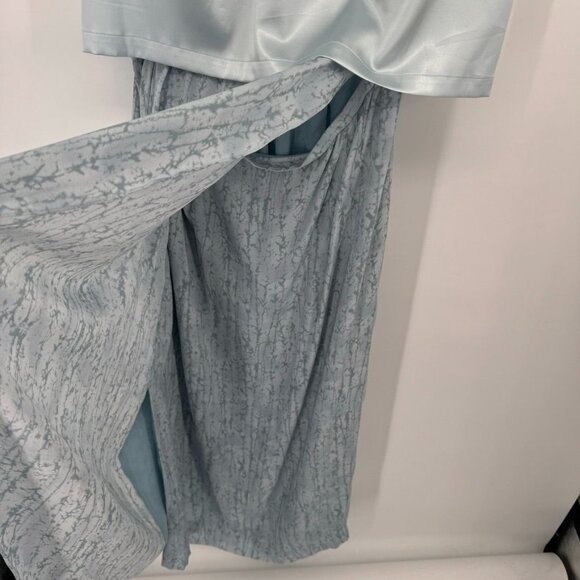 Elisabeth By Liz Claiborne Womens V-Neck Top & wrap Skirt Set Size 14- 16 Blue - Picture 7 of 15